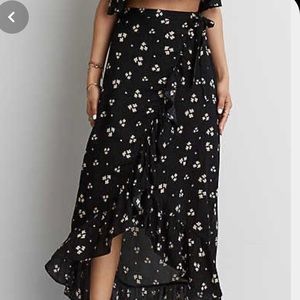 American Eagle Ruffle Midi Skirt